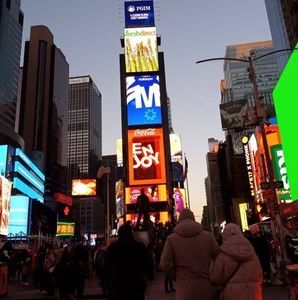 Meet your Posher, Alexander